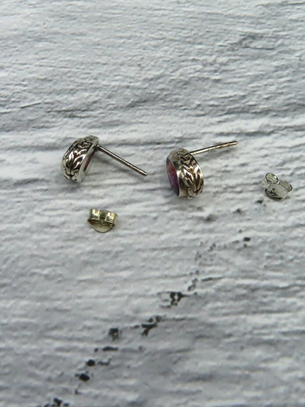 [SALE] Sterling Silver & Amethyst Teardrop Style Earring Studs - Picture 2 of 6